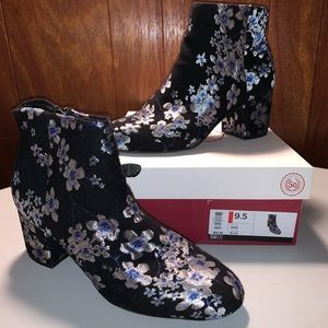 EUC So American Heritage embroidered ankle boots